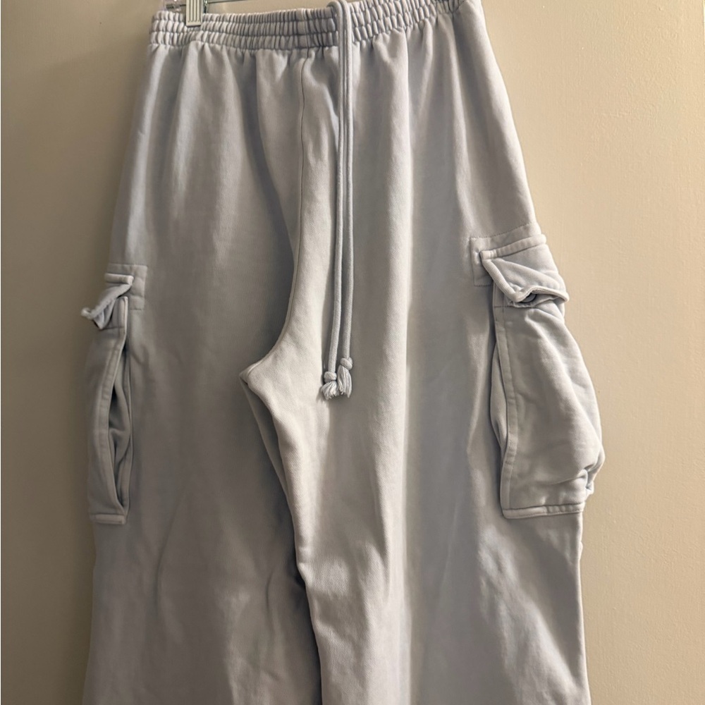 Skim’s boyfriend sweatpants light blue